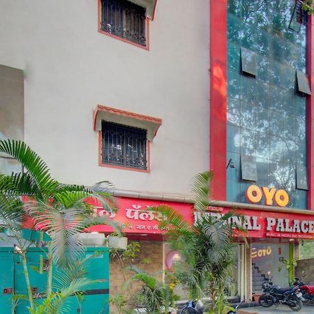 Oyo 11548 Hotel Mrunal Palace Аурангабад Екстериор снимка
