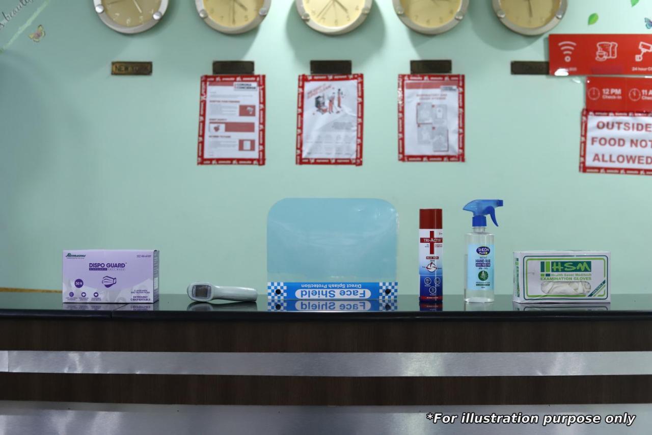Oyo 11548 Hotel Mrunal Palace Аурангабад Екстериор снимка